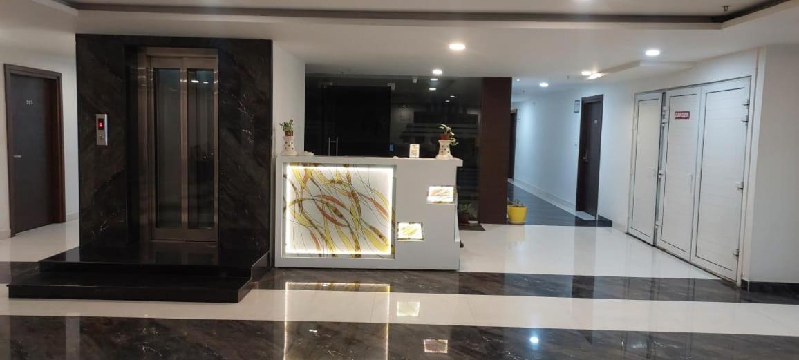 Hotel Ssr Grand Haydarabad Dış mekan fotoğraf