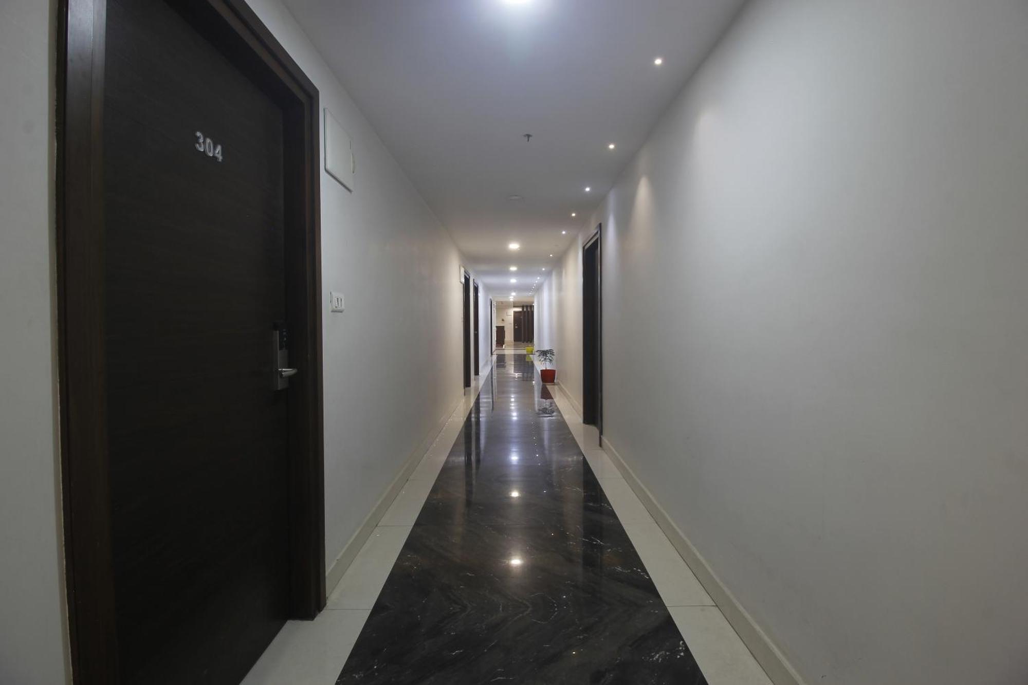 Hotel Ssr Grand Haydarabad Dış mekan fotoğraf